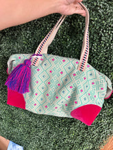 Load image into Gallery viewer, Bag Destash
